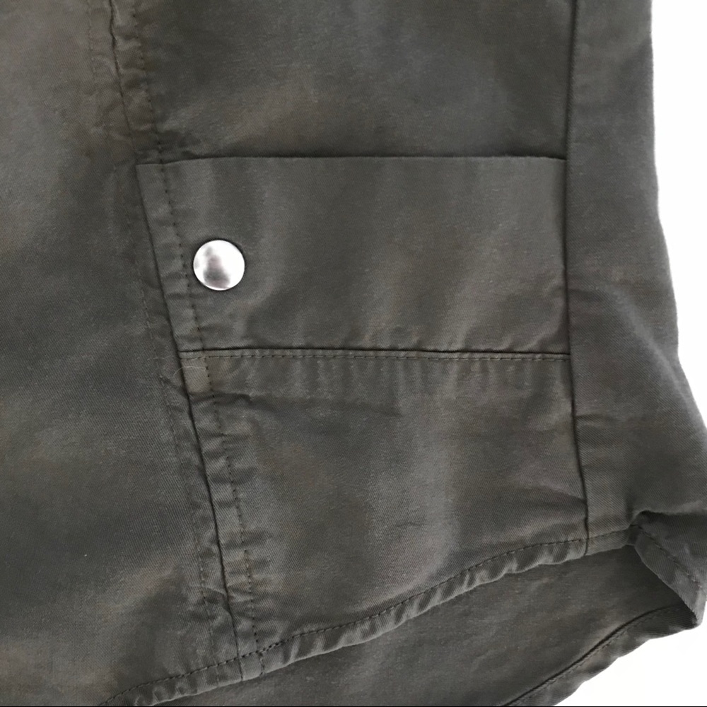 Mossimo Olive Green Women’s Vest - Picture 7 of 7